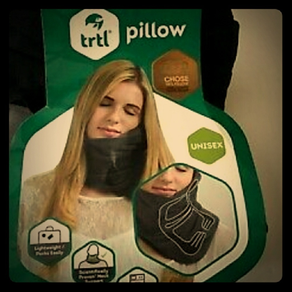Trtl airplane pillow support